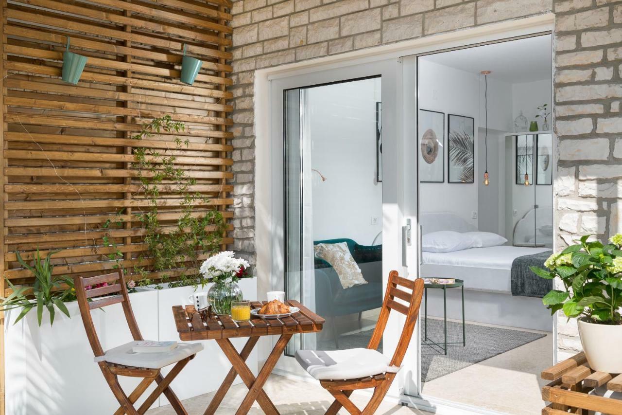 Studio Apartment Close To The Sea Rabac Eksteriør bilde